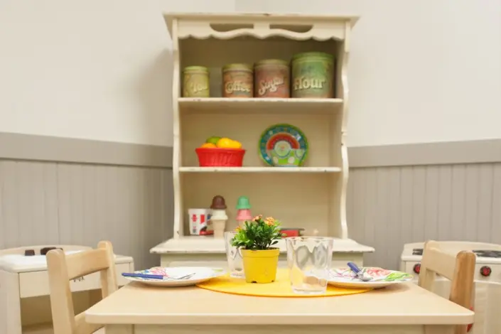 Children’s Discovery Center table setting